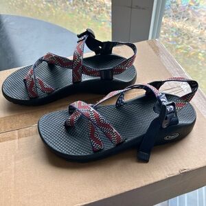 Chaco Women’s Z/2 Classic Wide Sandal in Geometric Print Size 10